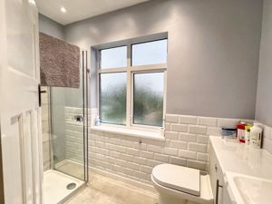 Photo 18- click for photo gallery